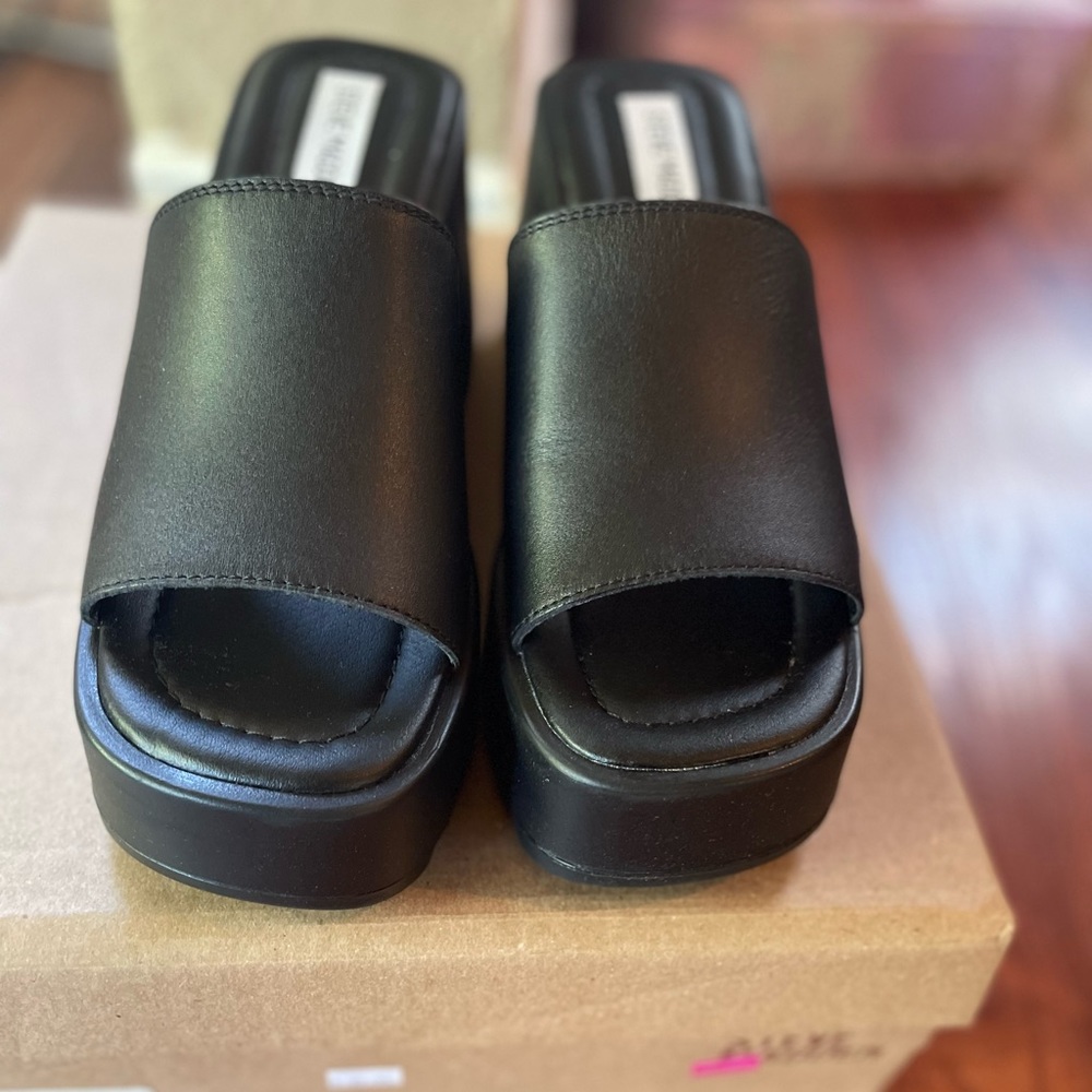 Steve Madden black platforms